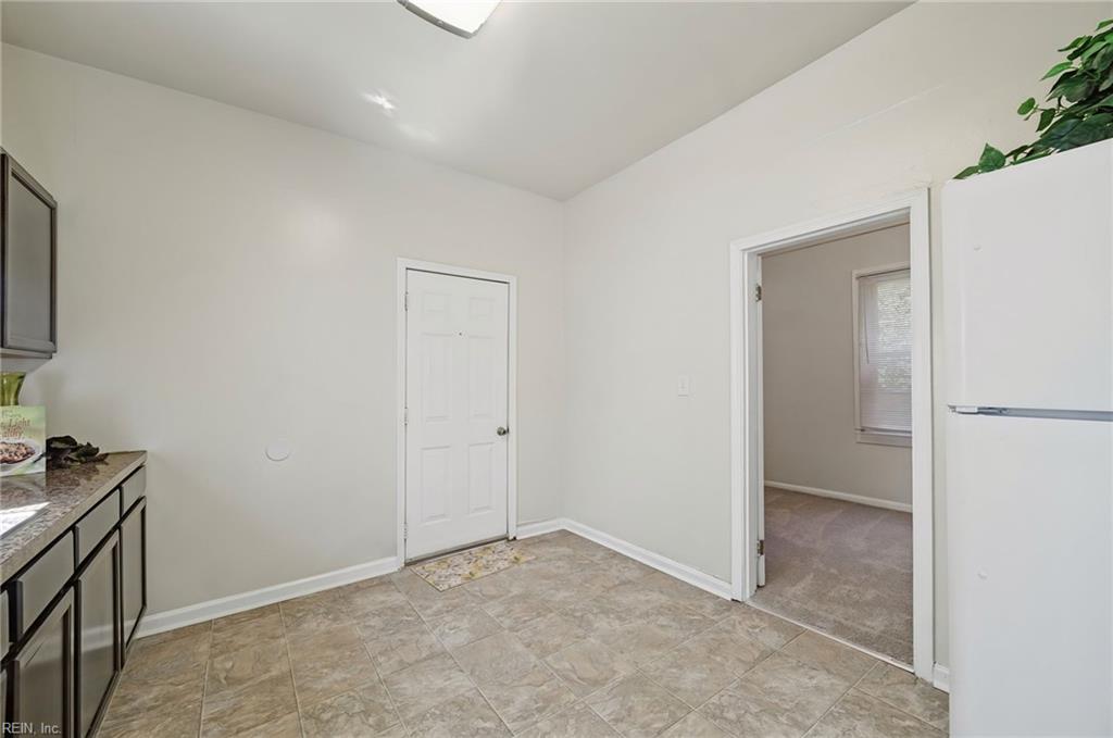 513 Chesterfield Rd Property Photo 12