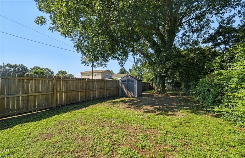 513 Chesterfield Rd Property Photo 25