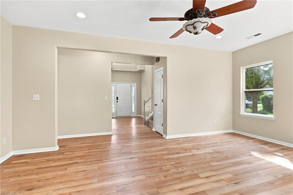 235 Green View Rd Property Photo 14