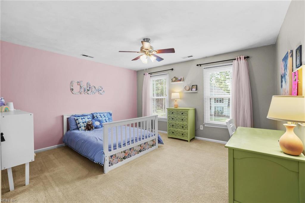 1004 Fairway Dr Property Photo 29