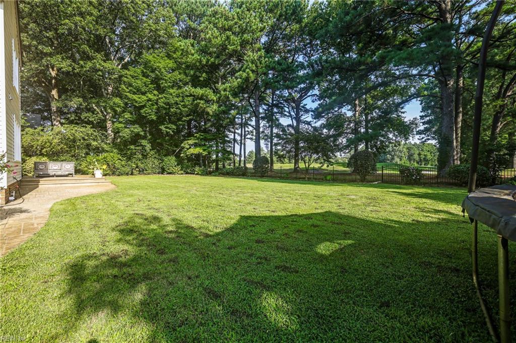 1004 Fairway Dr Property Photo 36