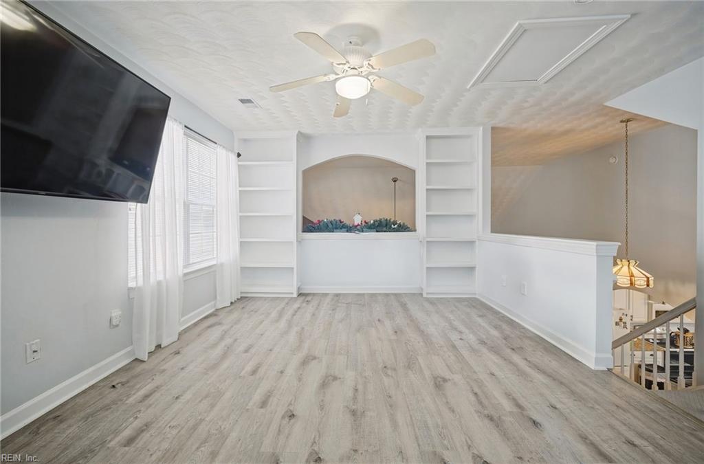 2873 Einstein Dr Property Photo 10