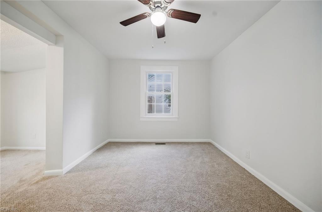 2705 Verell St Property Photo 14