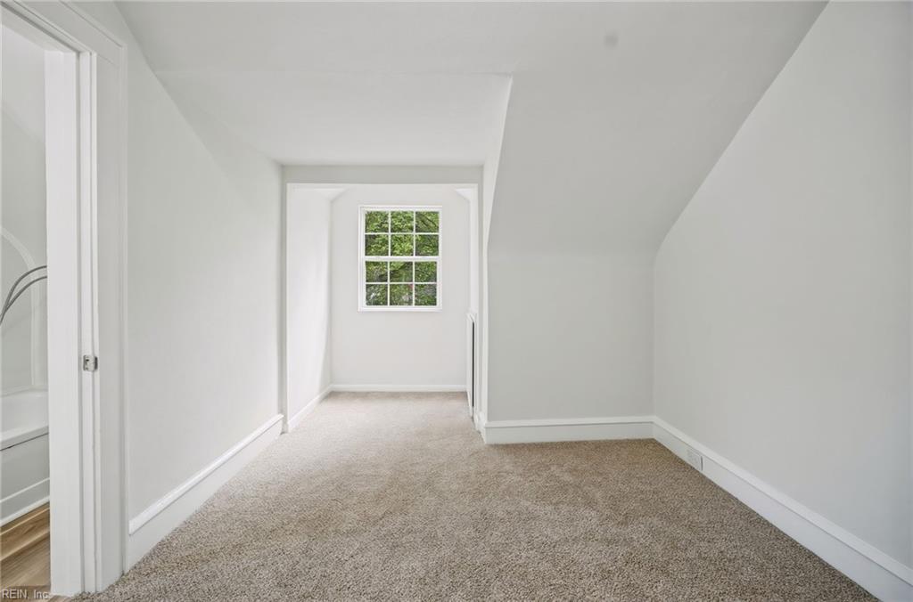 2705 Verell St Property Photo 21