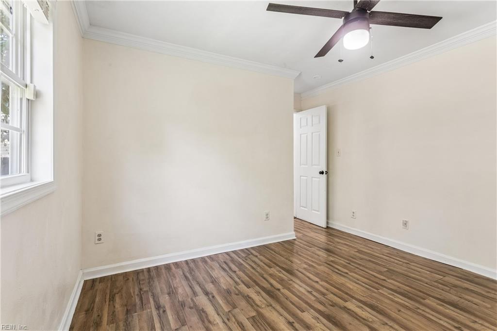 1810 Martin Ave Property Photo 16