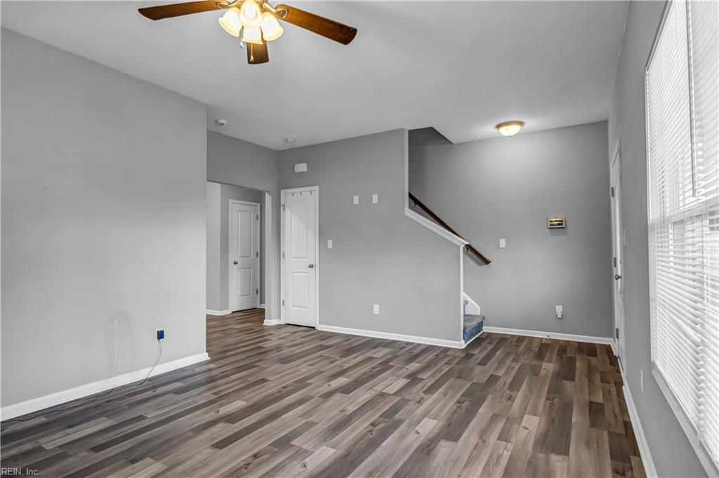 425 Culloden St Property Photo 5