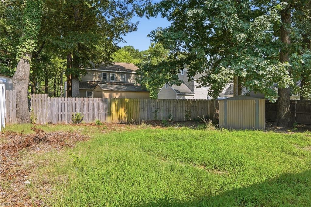 907 Jouett Dr Property Photo 35
