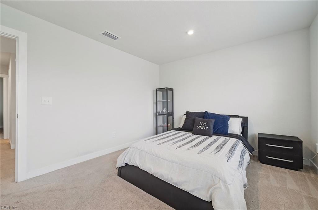 401 Patriots Walke Dr Property Photo 13