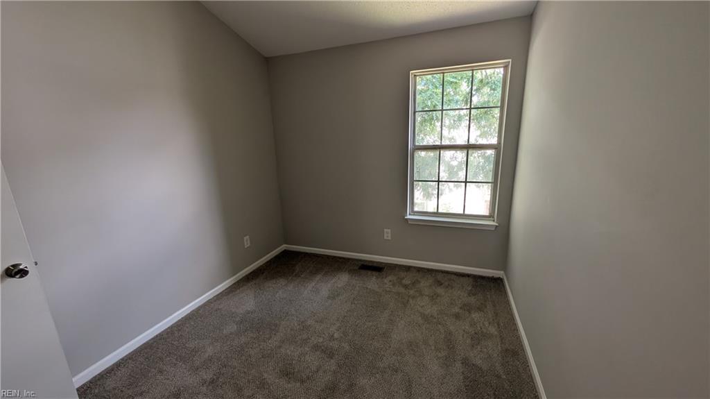12912 Daybreak Cir Property Photo 11