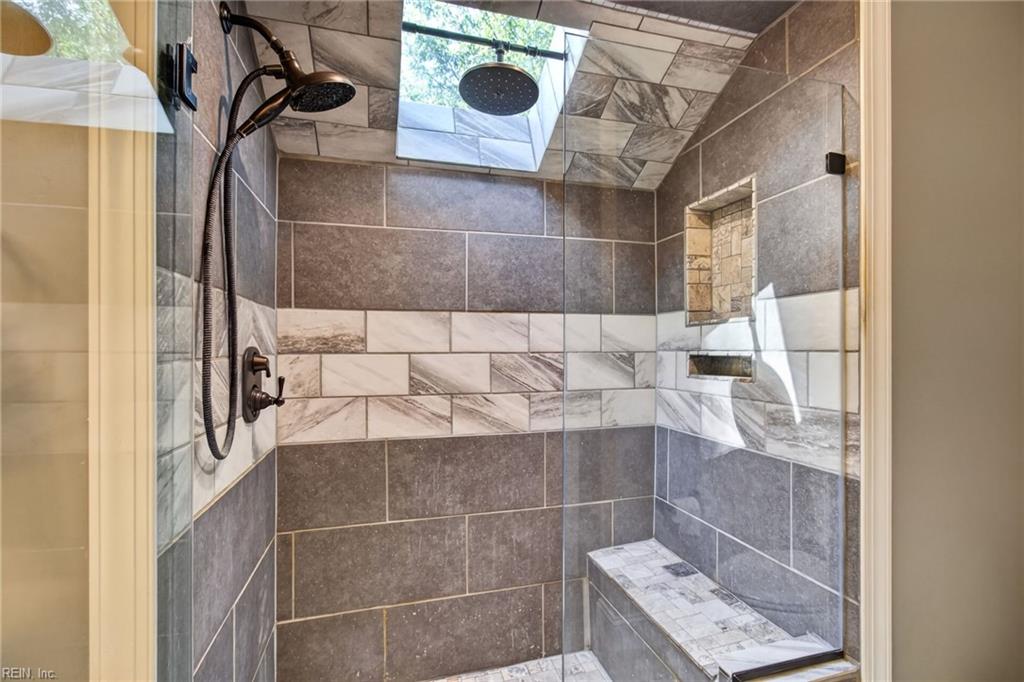 302 Buckingham Way Property Photo 27