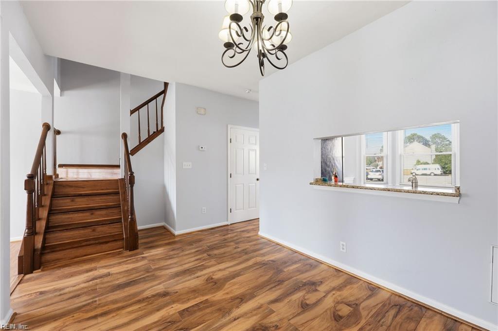 1213 Killington Sq Property Photo 11