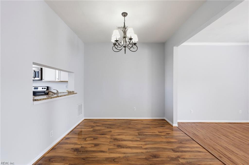 1213 Killington Sq Property Photo 12