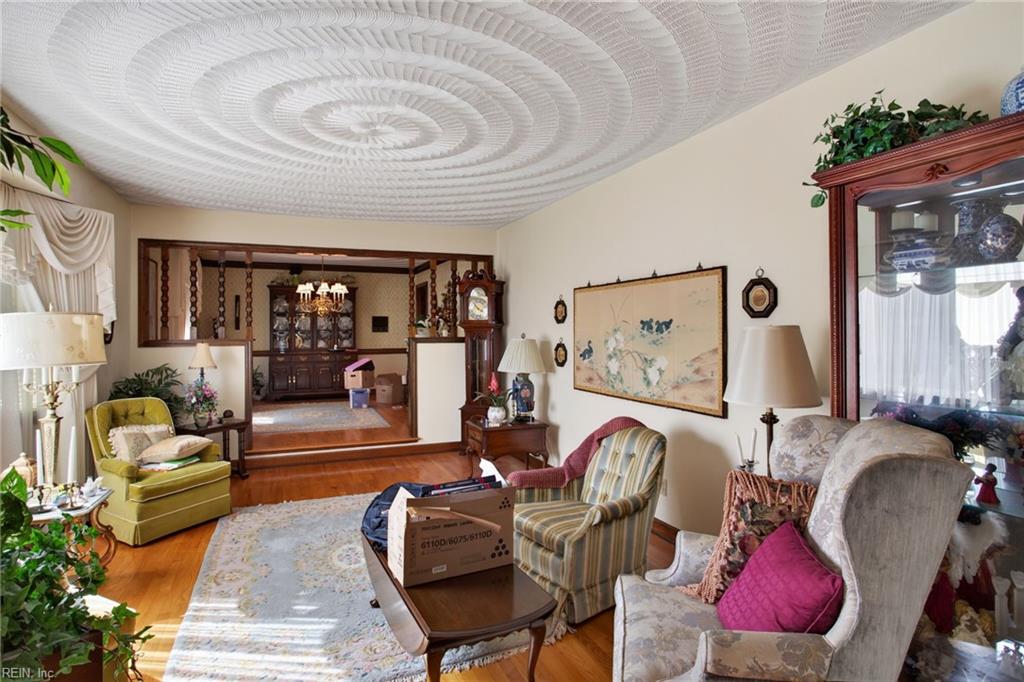 4624 Westborough Dr Property Photo 11