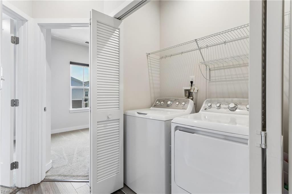 557 Westport St Property Photo 30