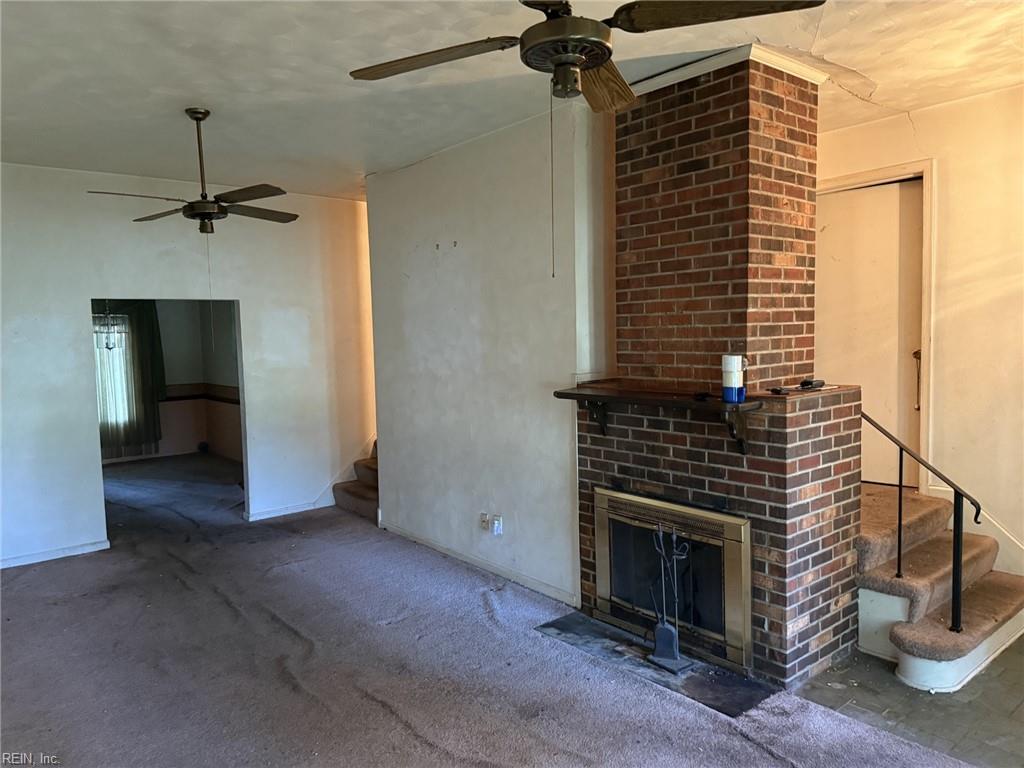 230 Longmeadow Dr Property Photo 7