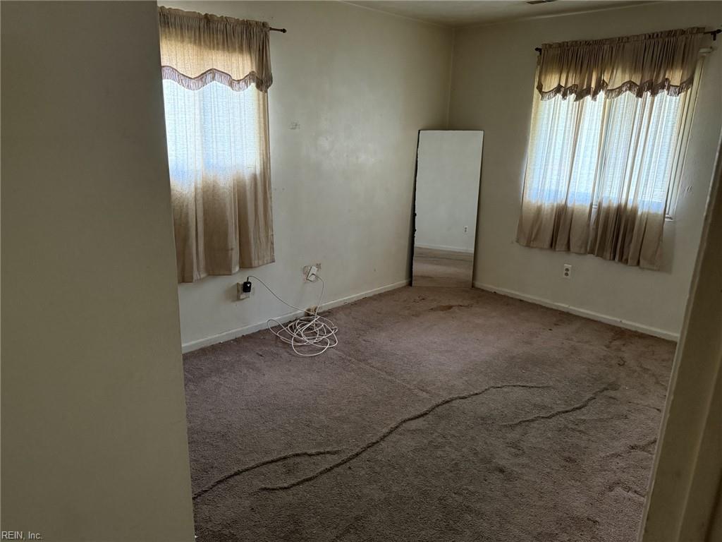 230 Longmeadow Dr Property Photo 30
