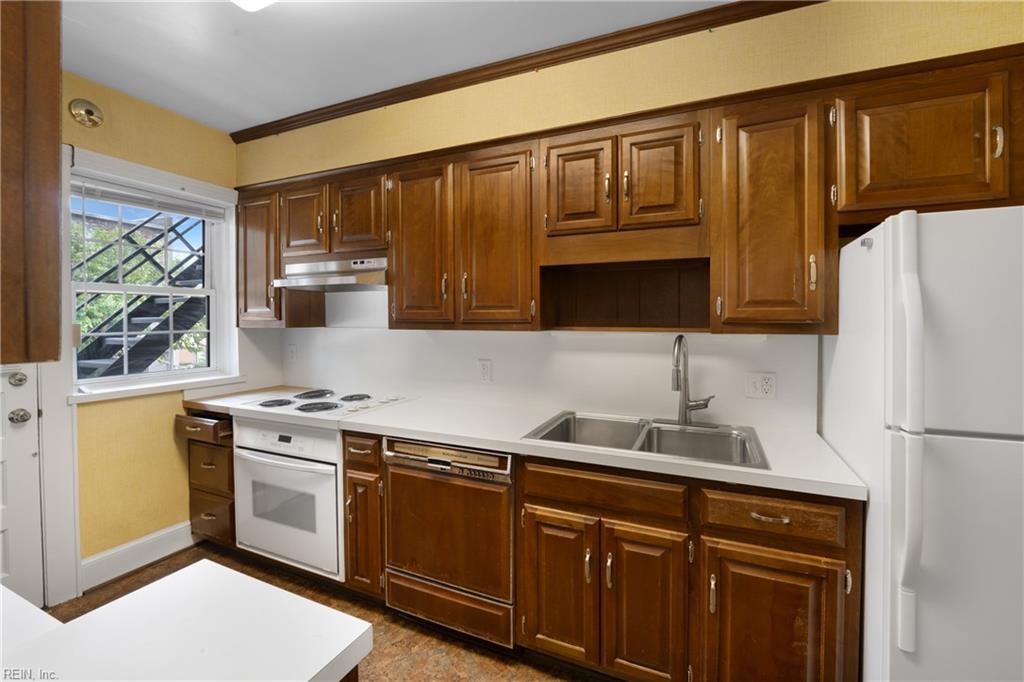 1205 Westover Ave Property Photo 14
