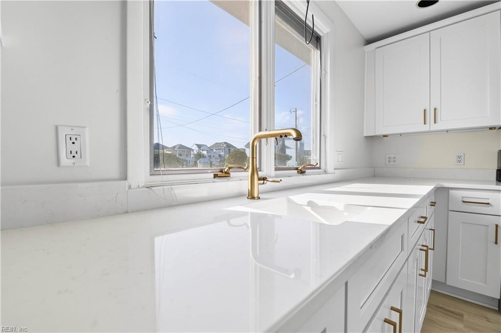 836 N First St Property Photo 14