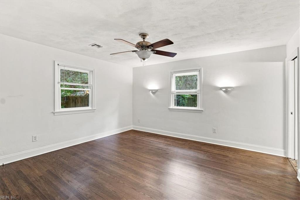 3040 Edinburgh Dr Property Photo 14
