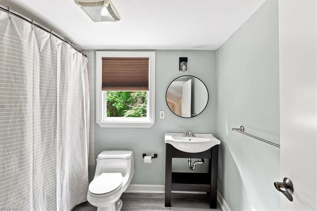 3040 Edinburgh Dr Property Photo 25