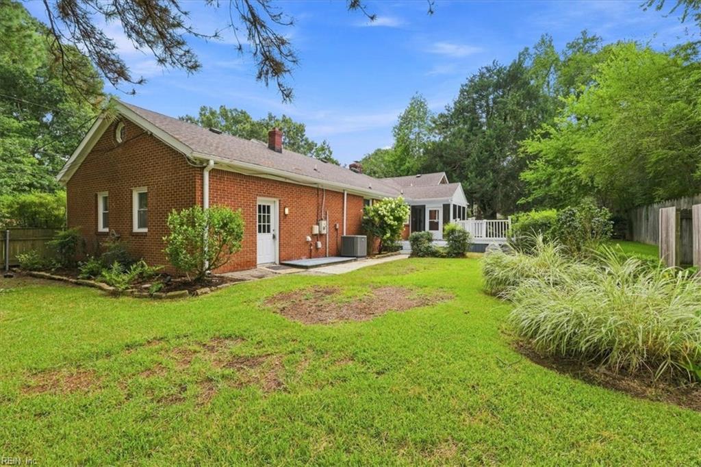 3040 Edinburgh Dr Property Photo 28