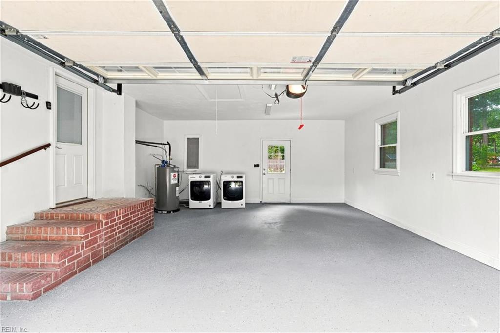 3040 Edinburgh Dr Property Photo 39