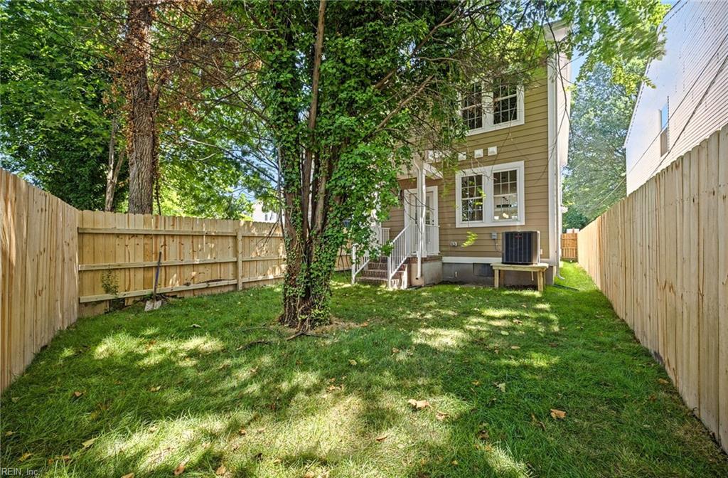 1343 Lead St Property Photo 24
