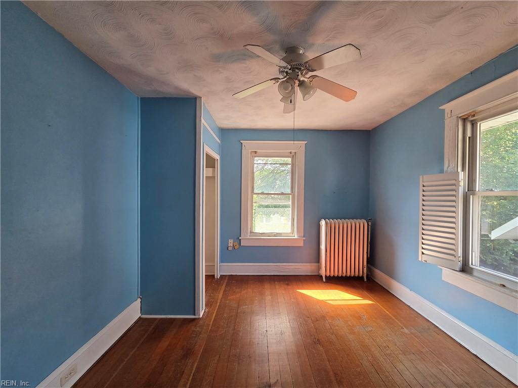 232 53rd St Property Photo 37