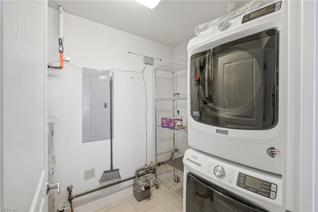 123 College Pl Property Photo 19