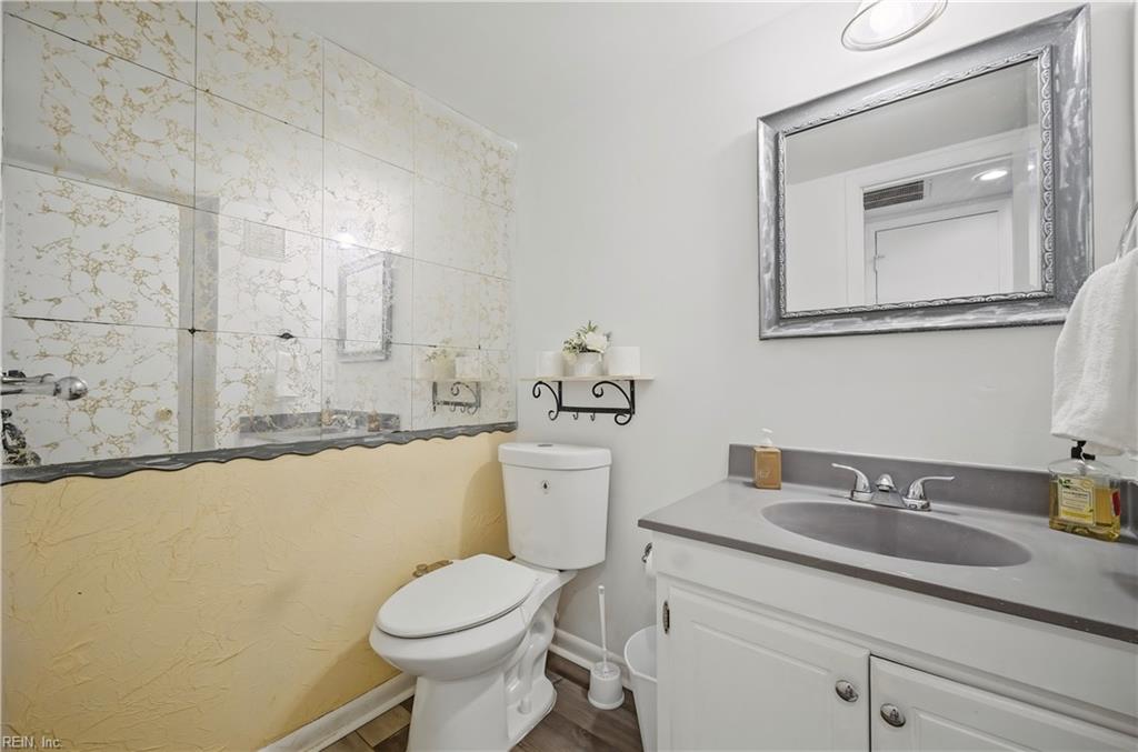 1274 Pacifica Ct Property Photo 23