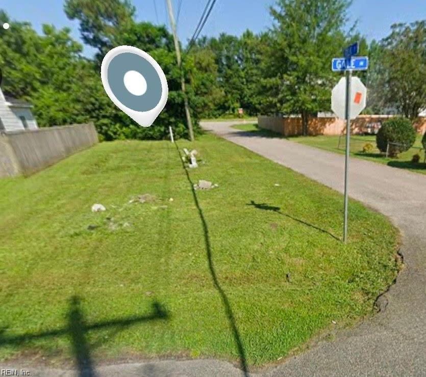 29 Gale Ave Property Photo 3