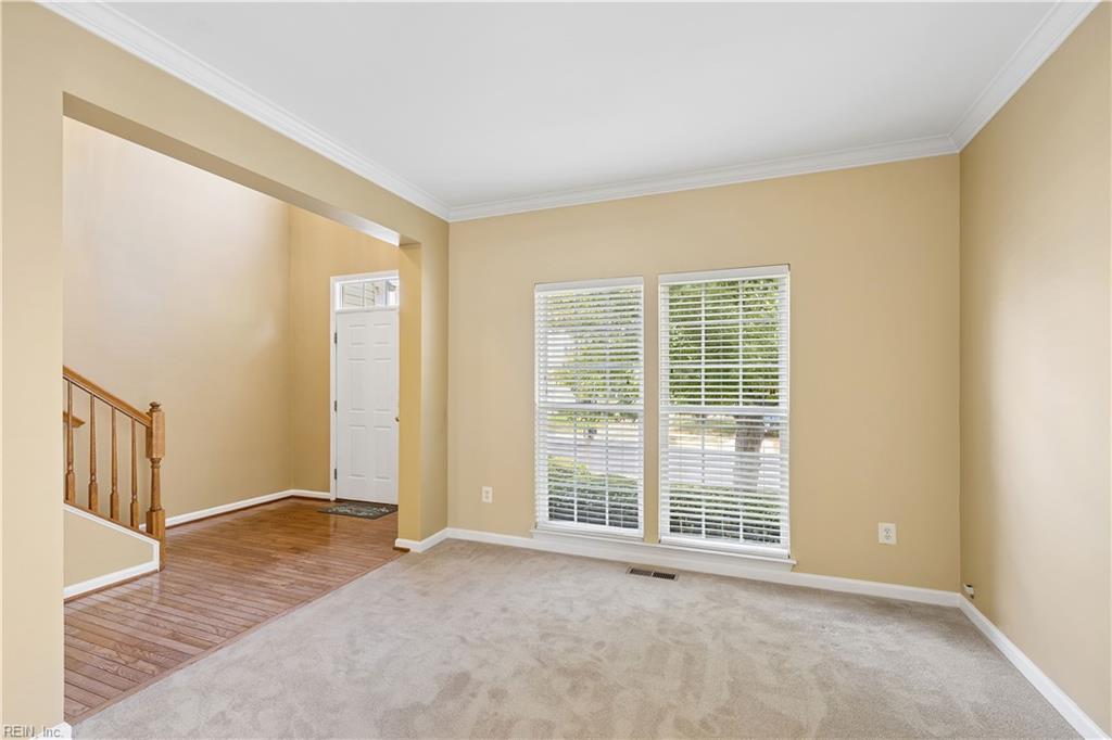 9741 Plaskett Forest Ln Property Photo 5