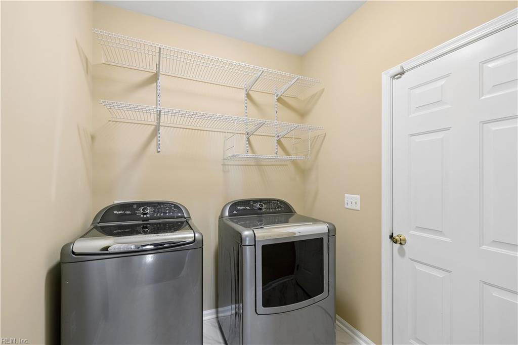 9741 Plaskett Forest Ln Property Photo 18