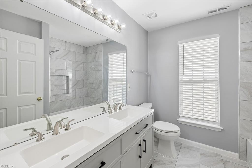 9741 Plaskett Forest Ln Property Photo 30