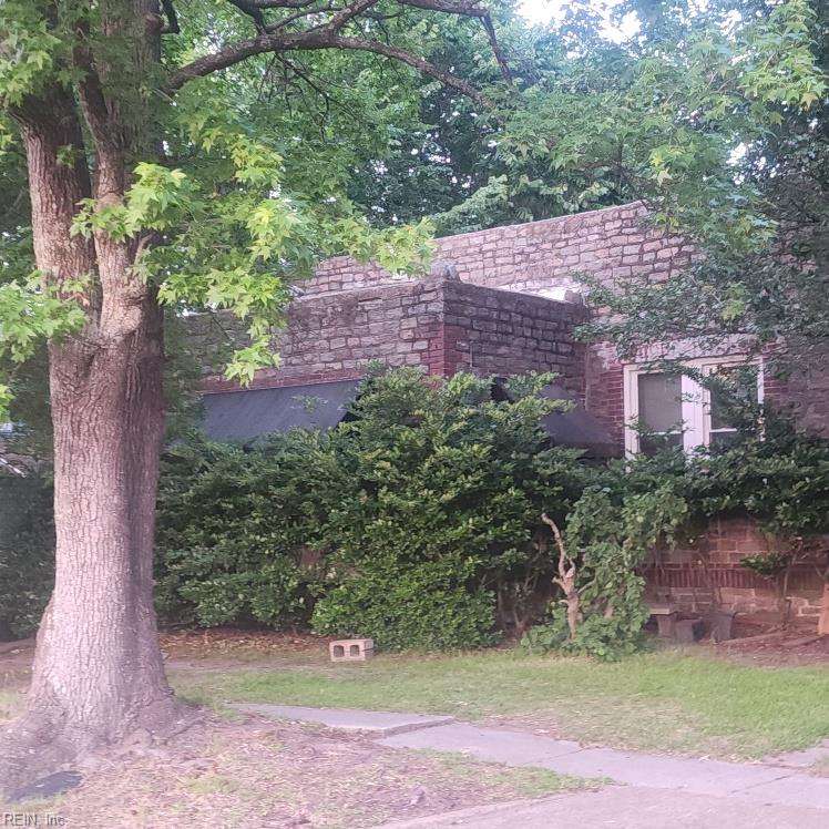68 Gillis Rd Property Photo 1