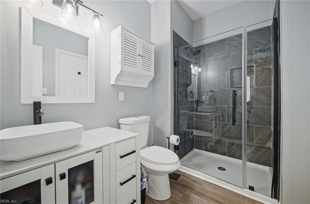 9455 Mooring Dr Property Photo 26