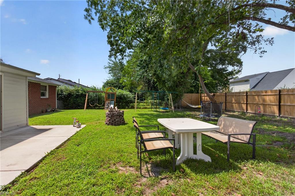 1919 Seward Dr Property Photo 21