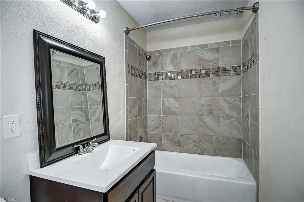 436 Dauphin Ln Property Photo 30