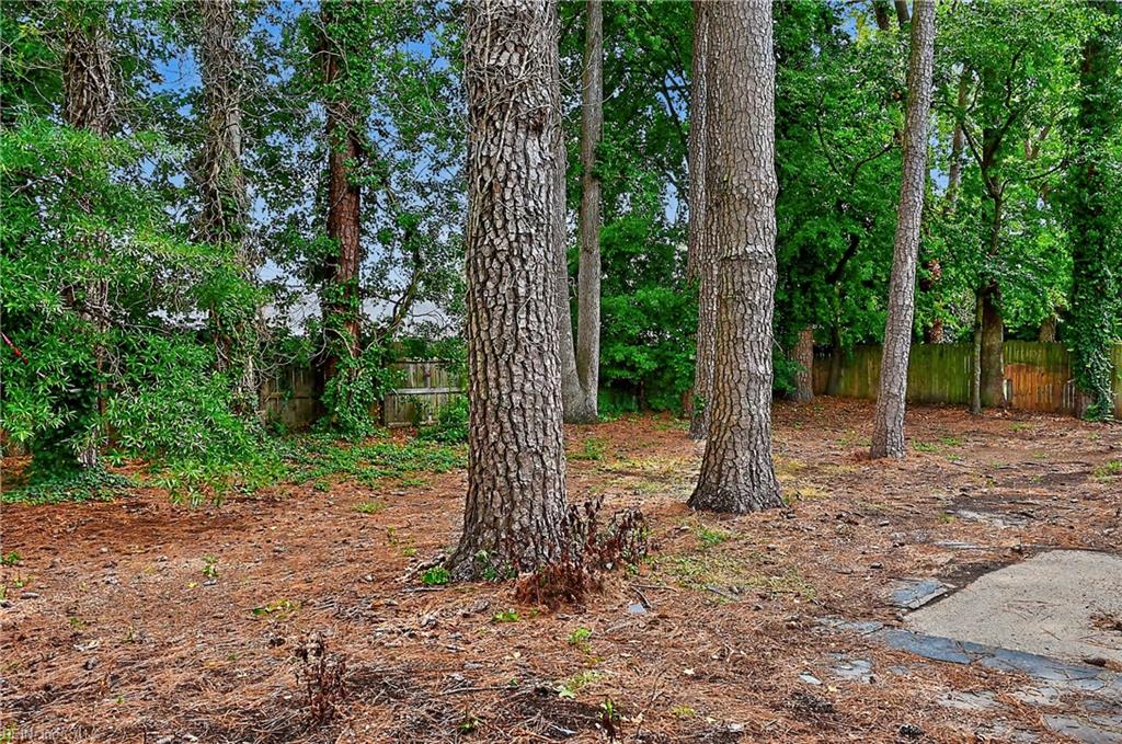 436 Dauphin Ln Property Photo 46