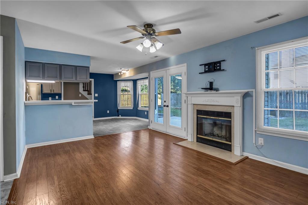 1825 Maple Shade Ct Property Photo 3