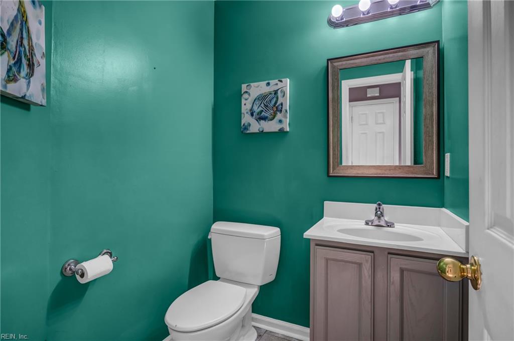 1825 Maple Shade Ct Property Photo 11