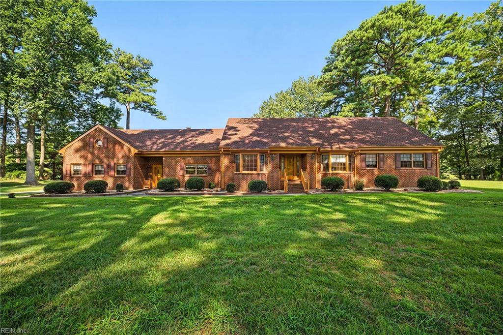 5853 Bernhowe Manor Ln Property Photo 1