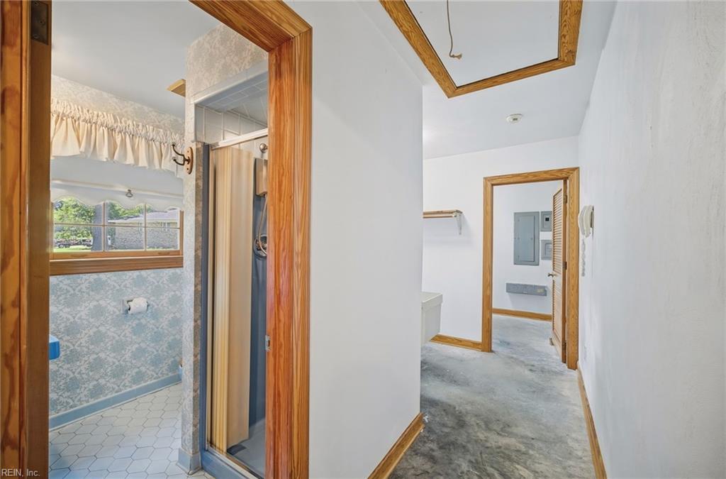 5853 Bernhowe Manor Ln Property Photo 23