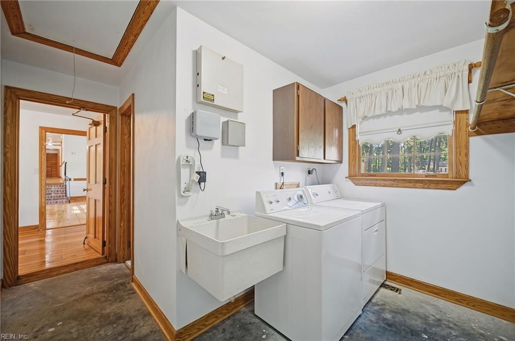 5853 Bernhowe Manor Ln Property Photo 30