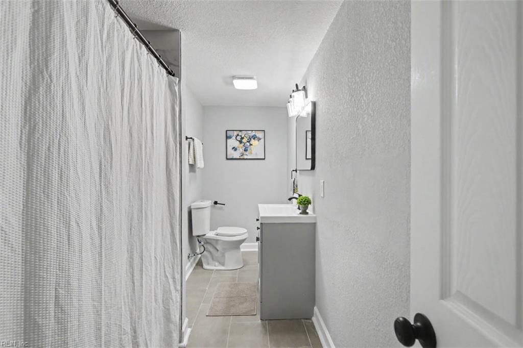 5201 Carolanne Dr Property Photo 22
