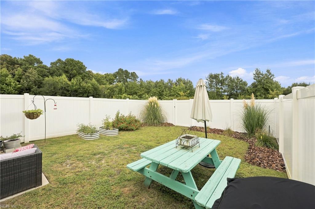 125 Moyock Landing Dr Property Photo 41