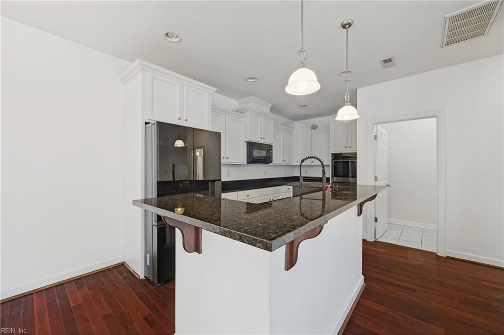 23 Miles Cary Mews Property Photo 6