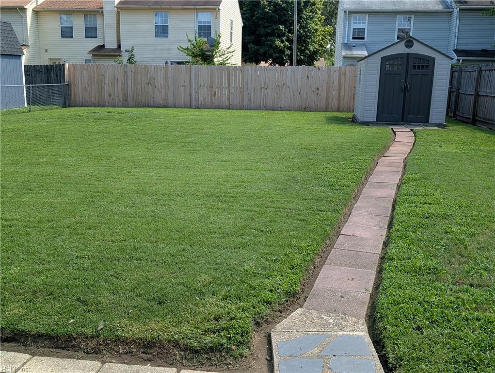 14 Plaza Dr Property Photo 14