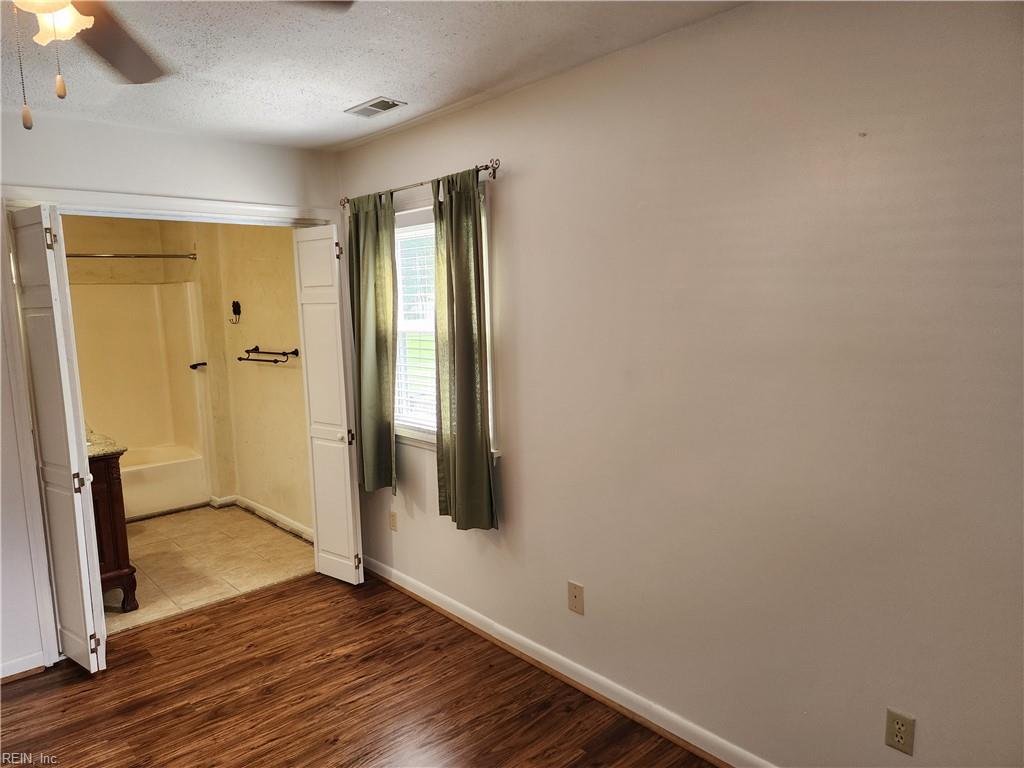 809 Burton St Property Photo 11