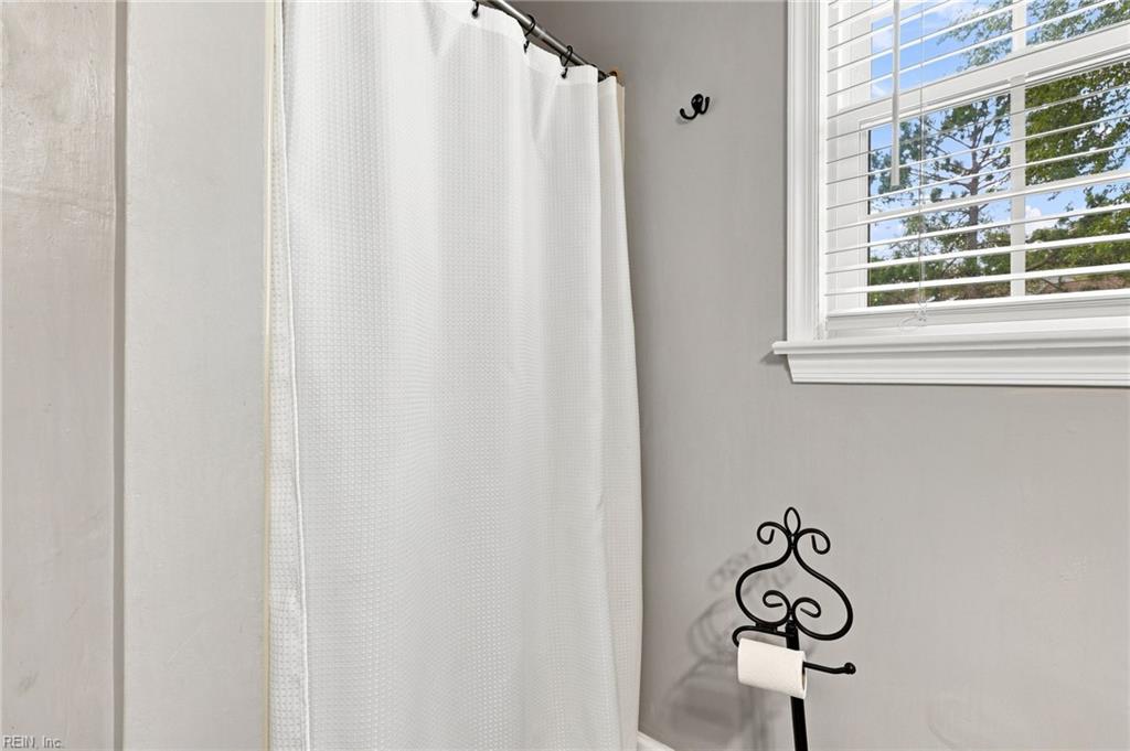 2205 Sleeper Ct Property Photo 27